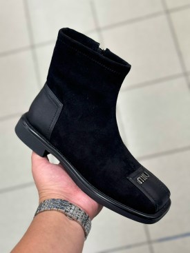 Ботинки