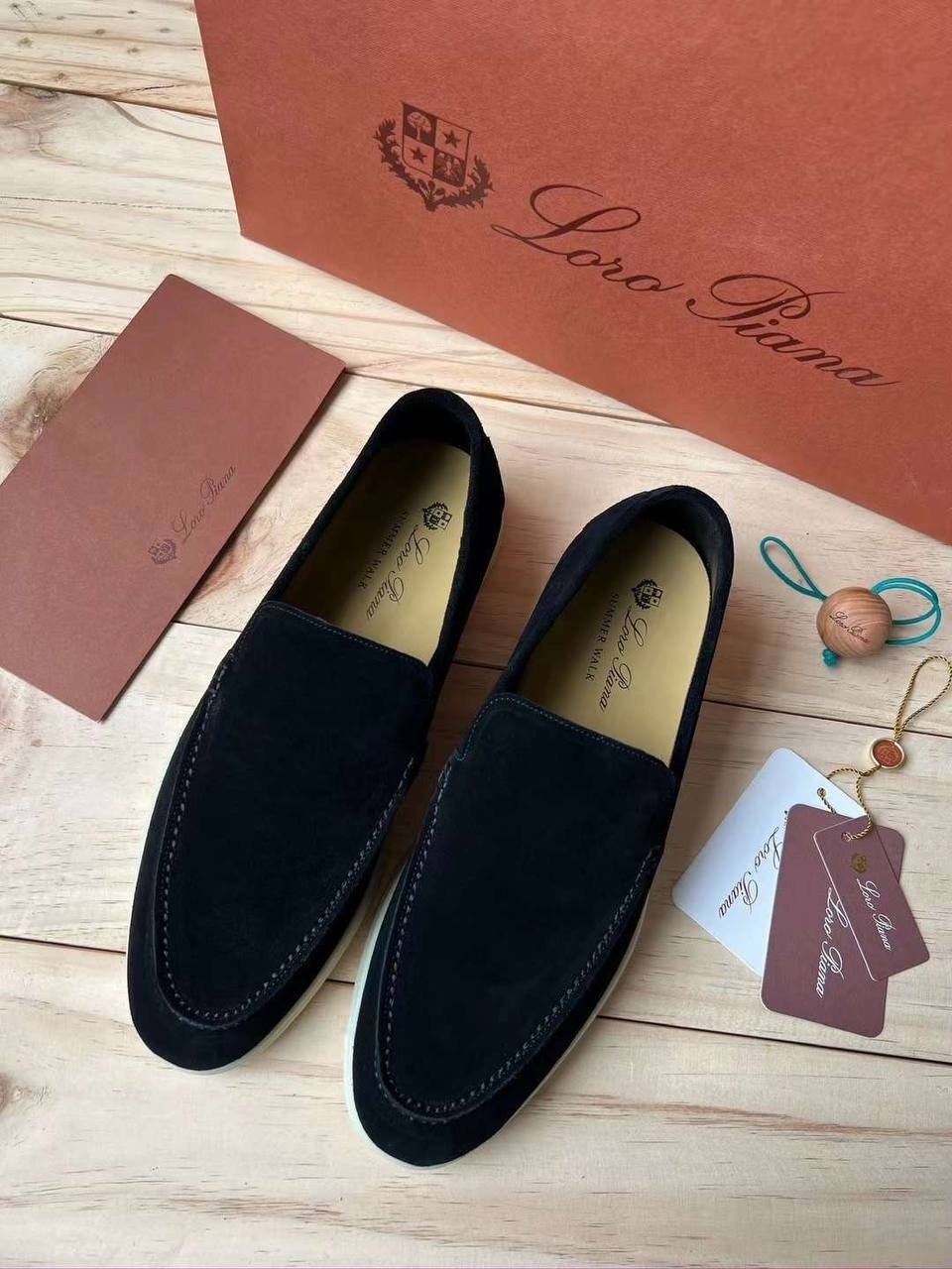 замшевые лоферы loro piana,лоферы summer walk loro piana,лоферы мужские loro piana,лоферы из натуральной замши loro piana,лоферы loro piana