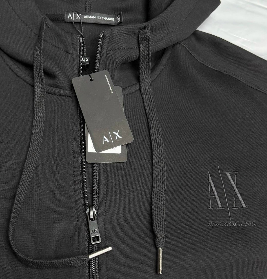 спортивный костюм brunello cucinelli,спортивный костюм armani,костюм спортивный,мужской спортивный костюм,спортивный костюм мужской brunello cucinelli