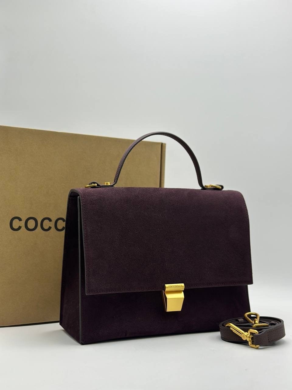 сумка coccinelle,сумка coccinelle натуральная замша,замшевая сумка,сумка женская coccinelle,сумка женская coccinelle замшевая