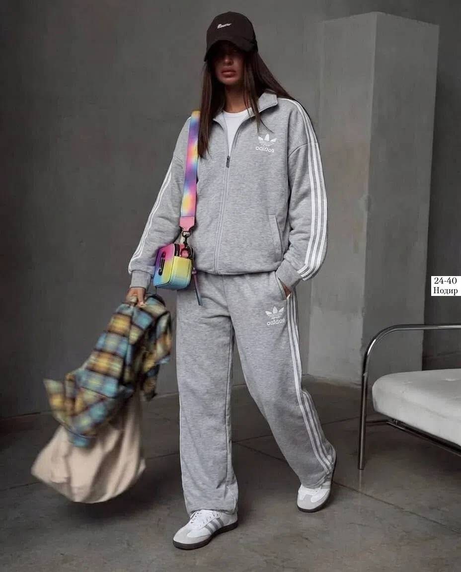 костюм женский adidas спортивный,спортивный костюм adidas,женский спортивный костюм,костюм спортивный,костюм адидас женский