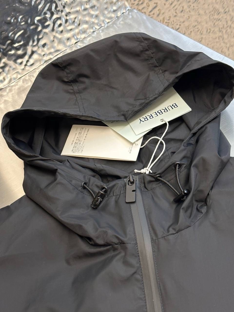 куртка,демисезонная куртка,куртка бомбер,повседневная куртка,ветровка burberry