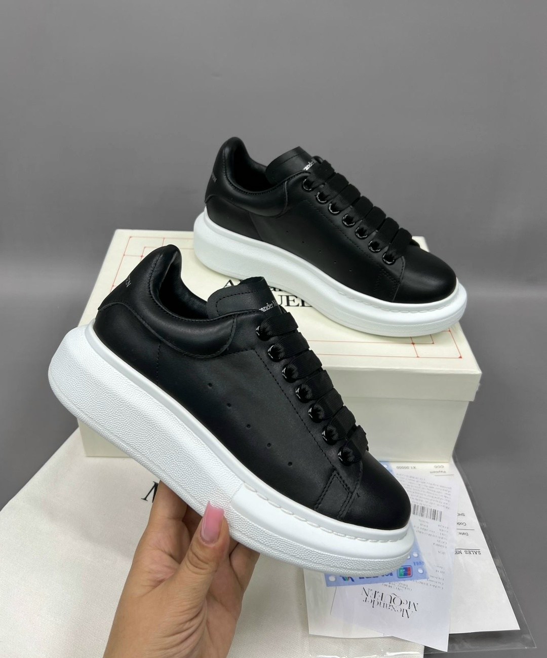 ,alexander mcqueen кроссовки, александр маккуин женская кроссовки,кеды alexander mcqueen,кроссовки александр маккуин черные