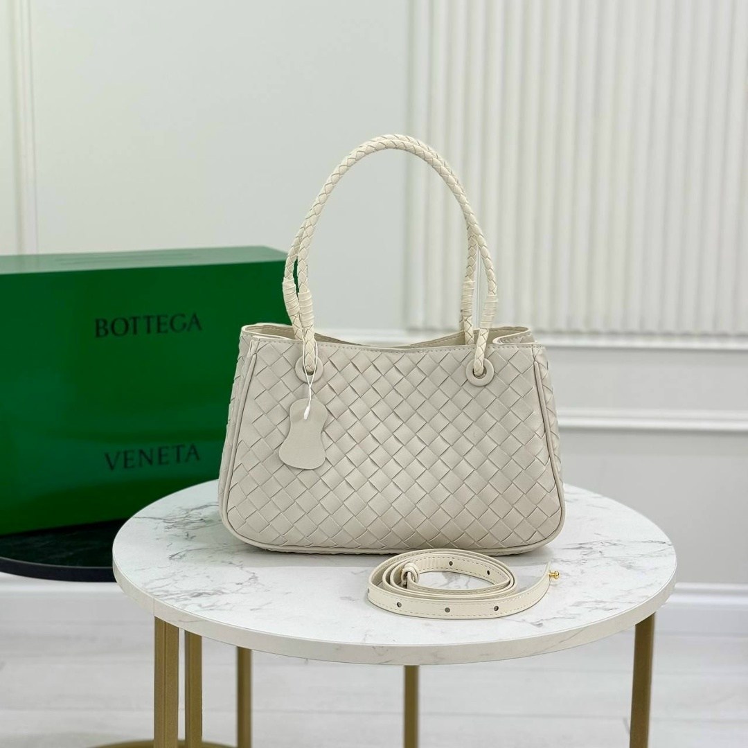 сумка женская bottega veneta,bottega veneta сумка,сумка bottega veneta черный,сумка женская bottega,кожаная женская сумка bottega veneta