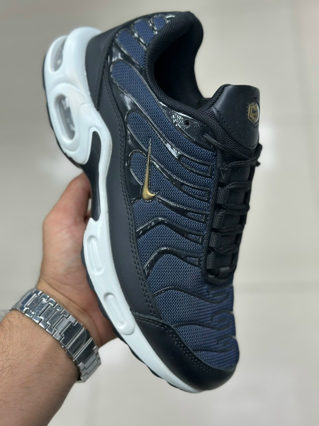 кроссовки nike air max tn plus,кроссовки летние спортивные nike air max tn plus,air max plus tn nike,кроссовки мужские nike air max tn plus,кроссовки nike air max plus