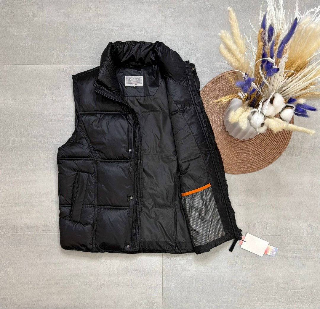 жилетка moncler,жилет moncler,безрукавка монклер мужская,жилетка,жилет