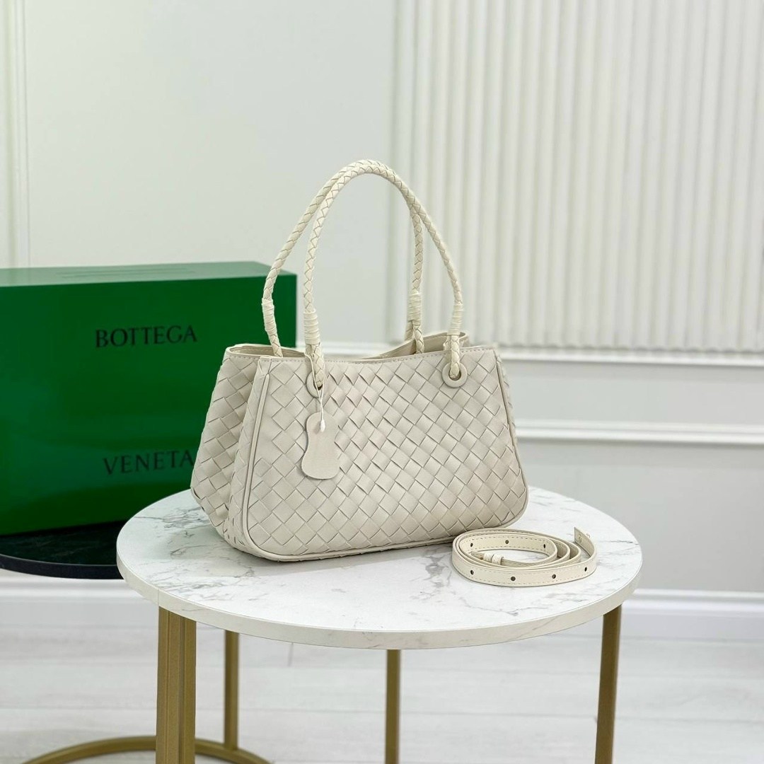 сумка женская bottega veneta,bottega veneta сумка,сумка bottega veneta черный,сумка женская bottega,кожаная женская сумка bottega veneta