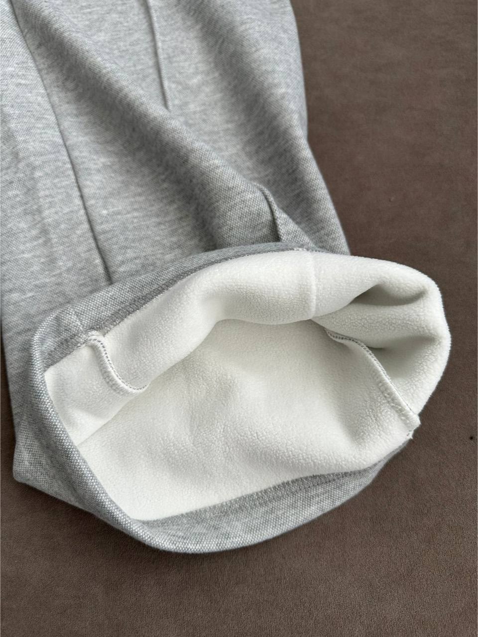 серый женский костюм тройка на флисе loro piana,костюм loro piana серый,теплая куртка,куртка loro piana,костюм зимний женский