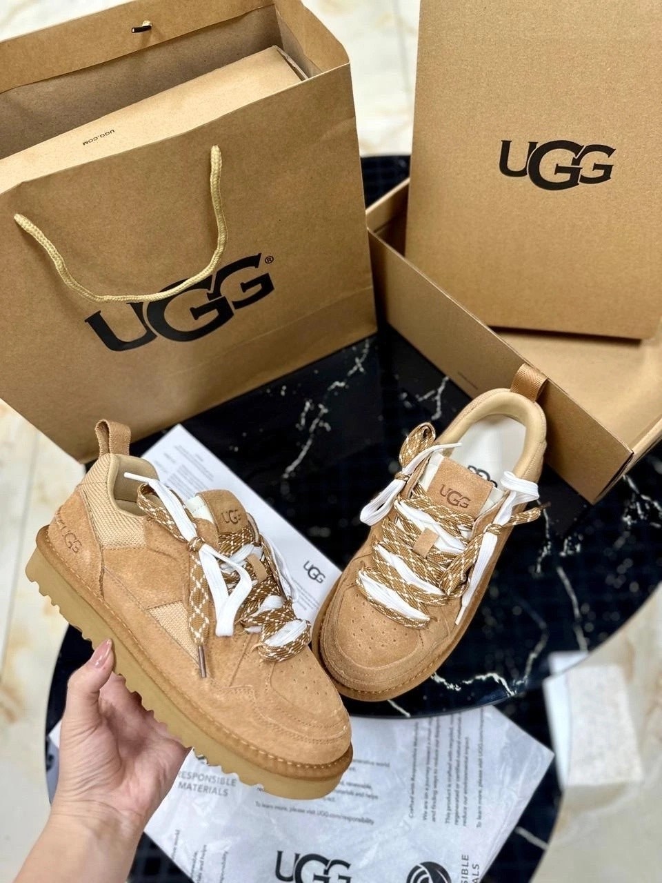 ,кроссовки ugg,кроссовки женские,кроссовки ugg lowmel chestnut коричневый,повседневные кроссовки