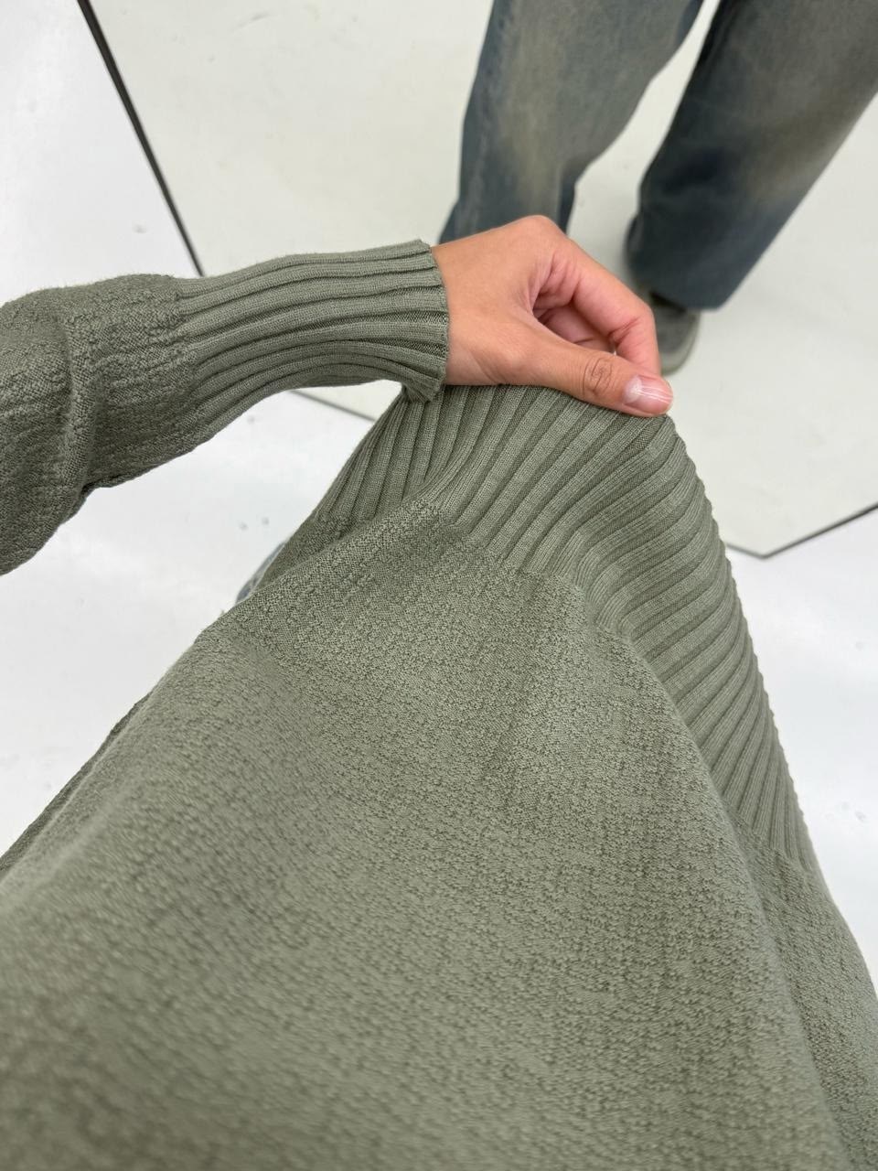 свитер укороченный оверсайз с горлом на молнии clothing planet,джемпер на молнии с высоким горлом,джемпер на молнии женский,свитер женский,свитер укороченный оверсайз с горлом на молнии lyly fashion ц