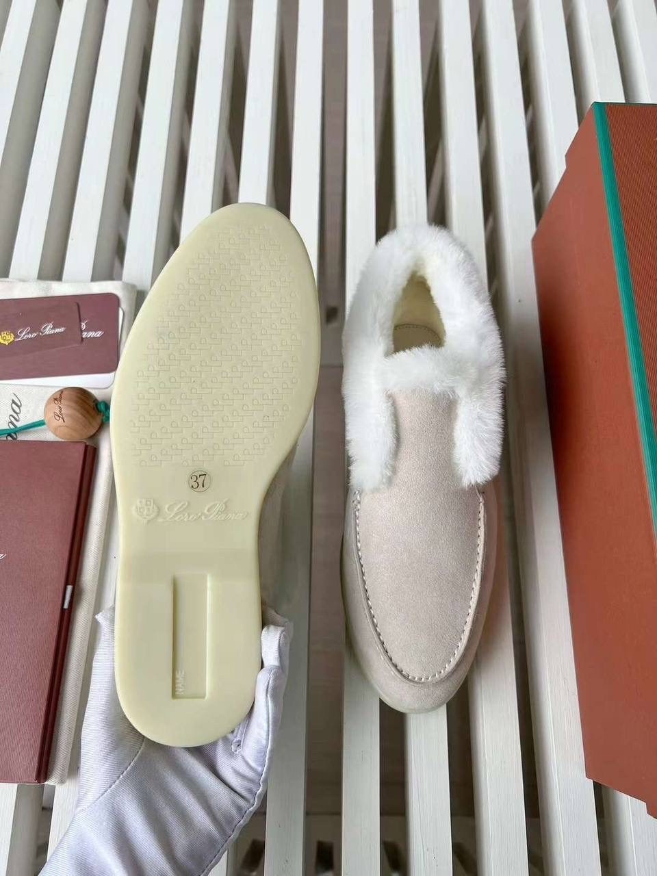 лоферы loro piana open walk с мехом женские,лоферы женские loro piana,лоферы loro piana,лоферы зимние женские,женские лоферы с мехом loro piana