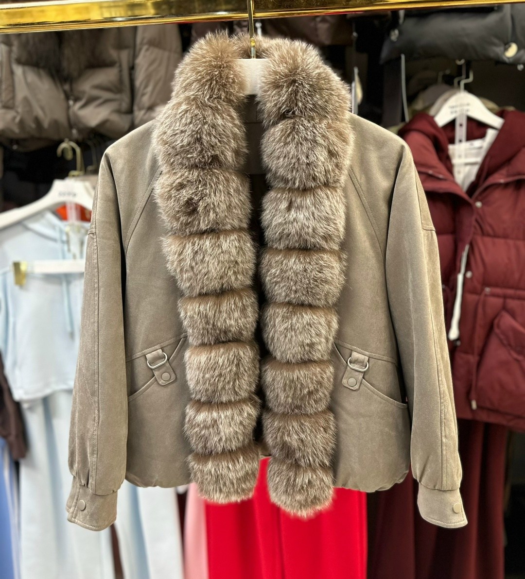 парка с натуральным мехом,парка женская с натуральным мехом,меховая куртка,куртка с мехом,парка с мехом