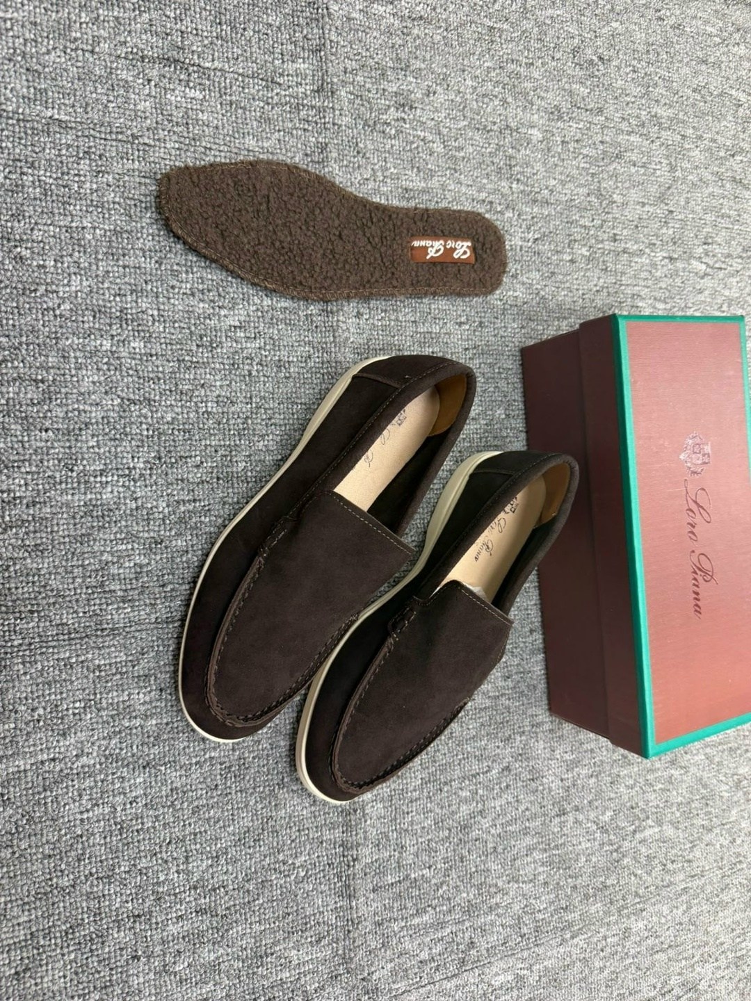 лоферы loro piana мужские,лоферы loro piana,лоферы из натуральной замши loro piana,мужские лоферы замшевые,мокасины лоро пиано мужские