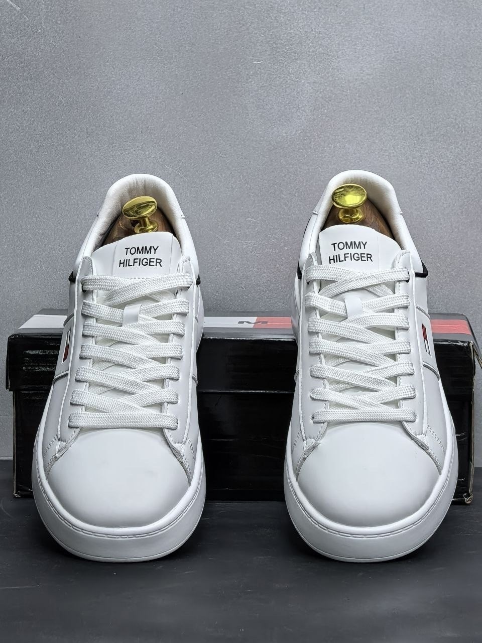 кроссовки tommy hilfiger,,кроссовки мужские tommy hilfiger,хилфигер ,кеды tommy hilfiger