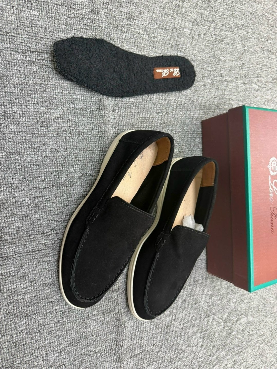 лоферы loro piana мужские,лоферы loro piana,лоферы из натуральной замши loro piana,мужские лоферы замшевые,мокасины лоро пиано мужские