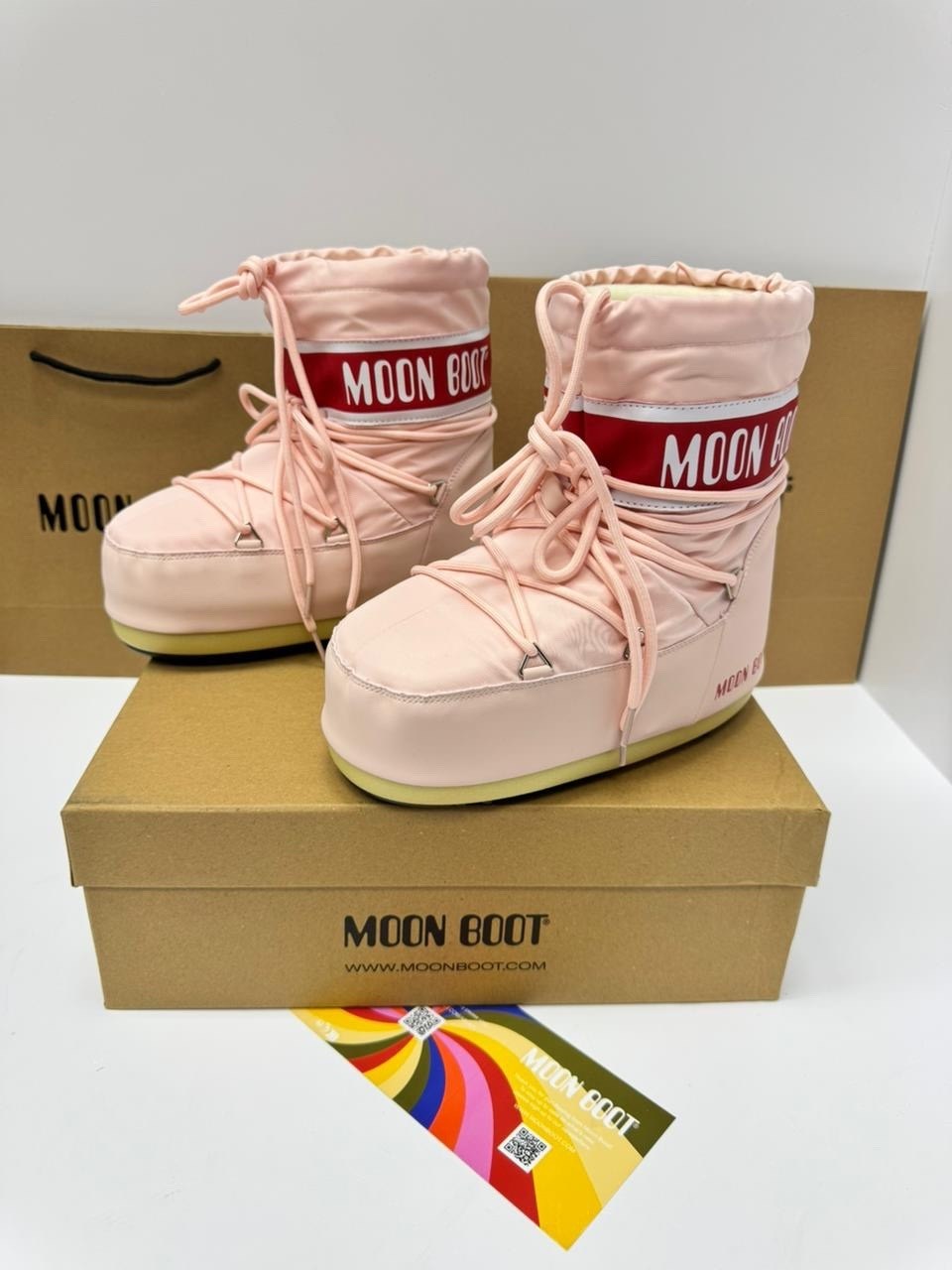 лунные сапоги moon boot розовый,зимние сапоги moon boot розовый,луноходы moon boot,низкие зимние ботинки icon moon boot розовый,луноходы moon boot розовые