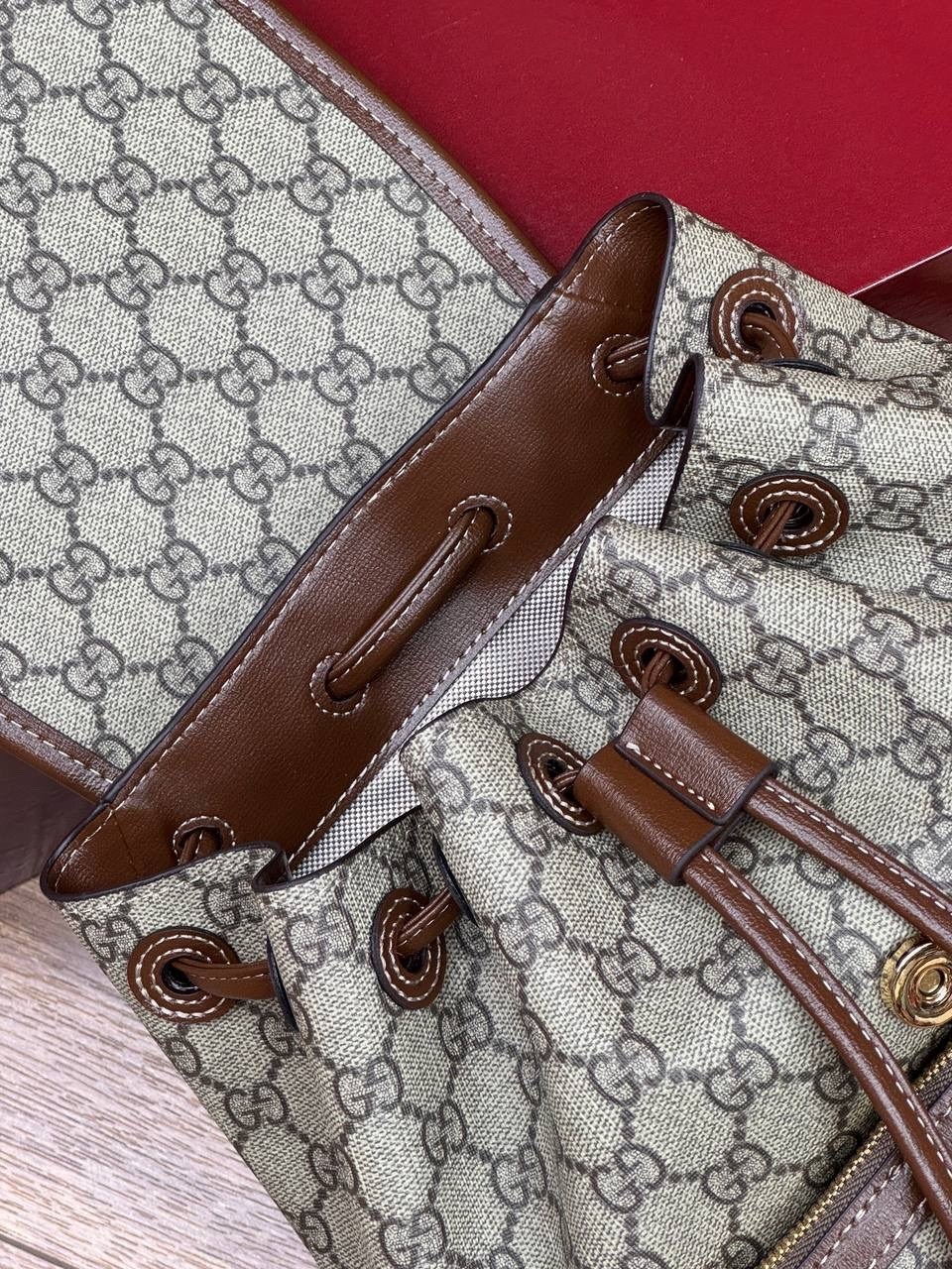 рюкзак gucci a123176 28/26/13 см коричнево-бежевый,женский рюкзак gucci,рюкзак gucci,рюкзак гуччи белый,рюкзак женский гуччи