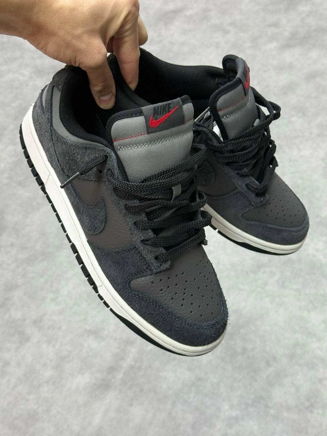 nike sb dunk low dark grey black gum,кроссовки nike sb dunk low,nike dunk low,кроссовки,nike sb dunk low black and grey