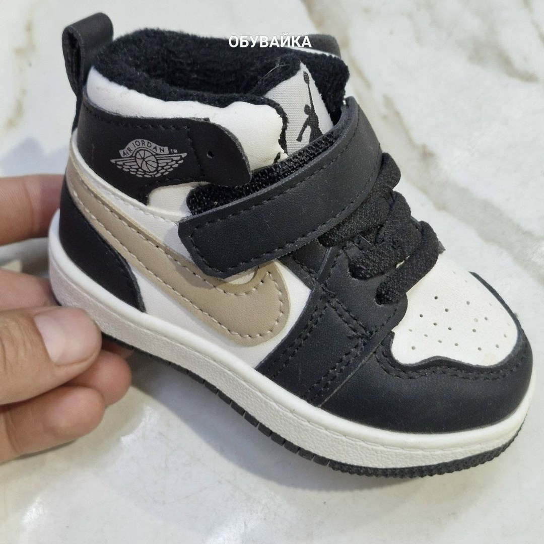 кроссовки детская,детские кроссовки,детская ,детские кроссовки nike,кроссовки