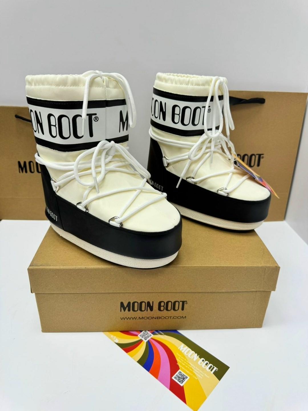 дутики moon boot,луноходы moon boot,ботинки moon boot,сноубутсы moon boot,луноходы женские