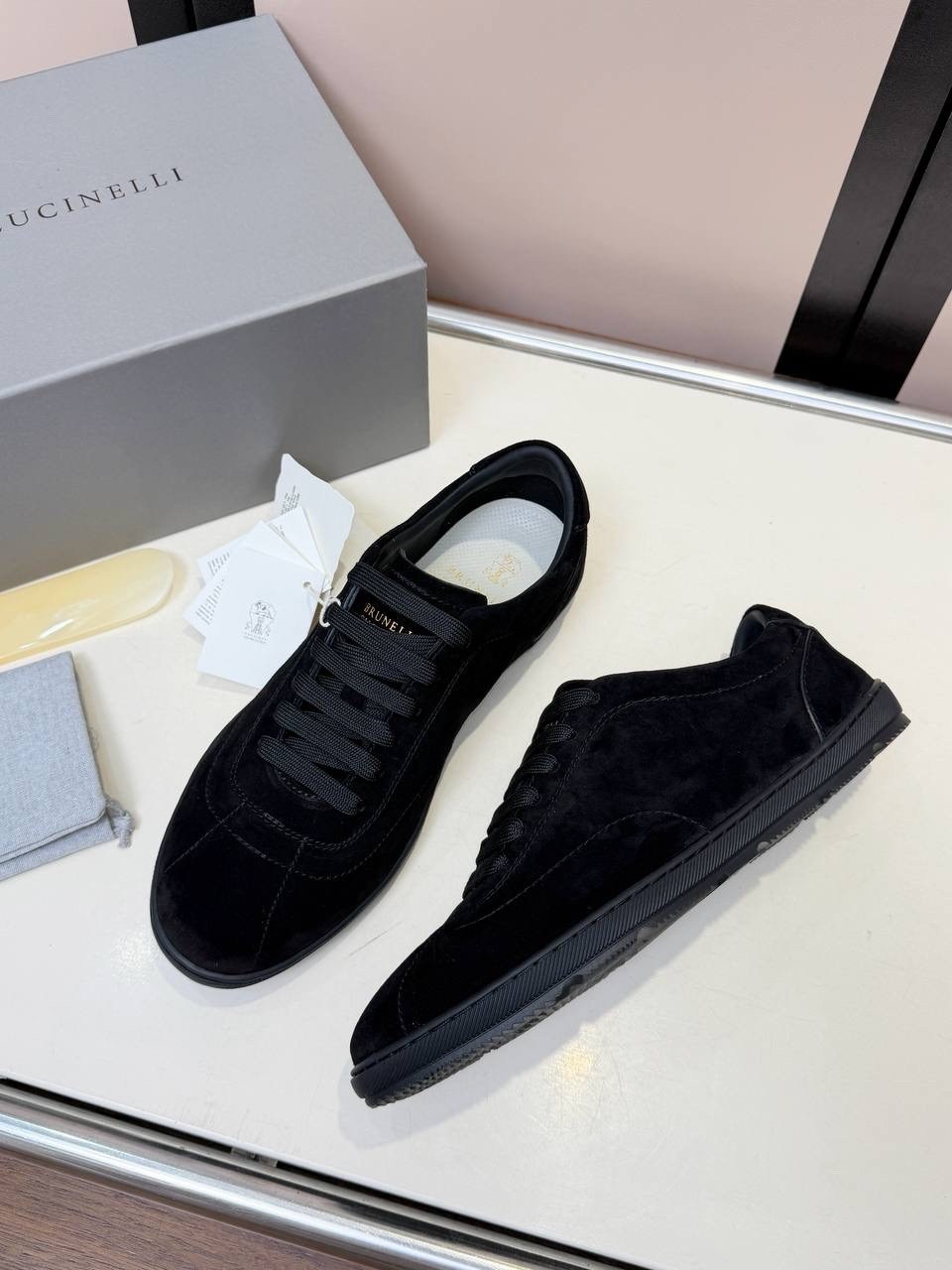 ,кроссовки alexander mcqueen,замшевые кроссовки brunello cucinelli,кроссовки brunello cucinelli,замшевые кроссовки