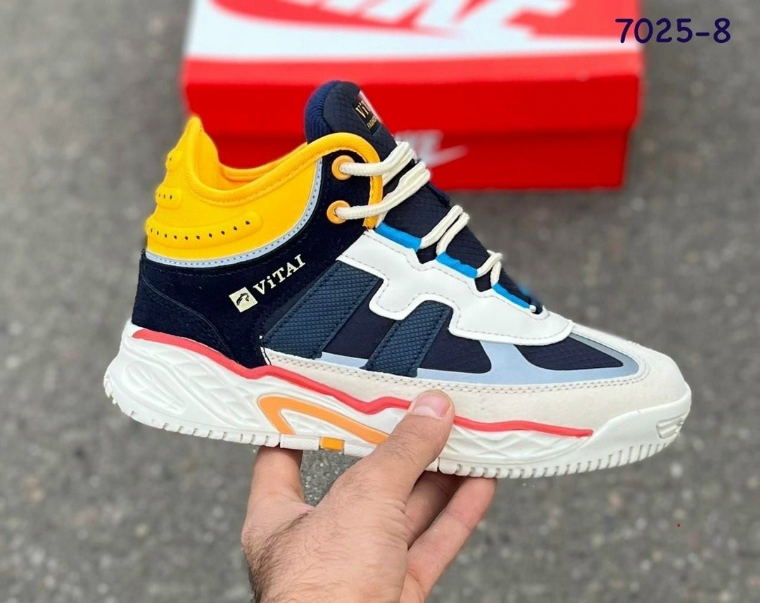 кроссовки,,женские кроссовки,зимние кроссовки новые 40-45 adidas niteball,кроссовки текстиль