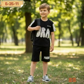 Костюм