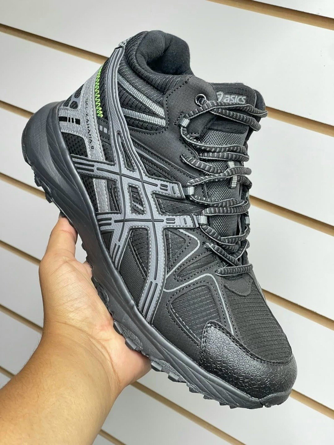 зимние кроссовки asics gel kahana 8 hi,кроссовки мужские asics gel kahana 8,кроссовки asics gel-kahana 8,кроссовки asics,зимние кроссовки asics gel kahana 8 hi цвет серый