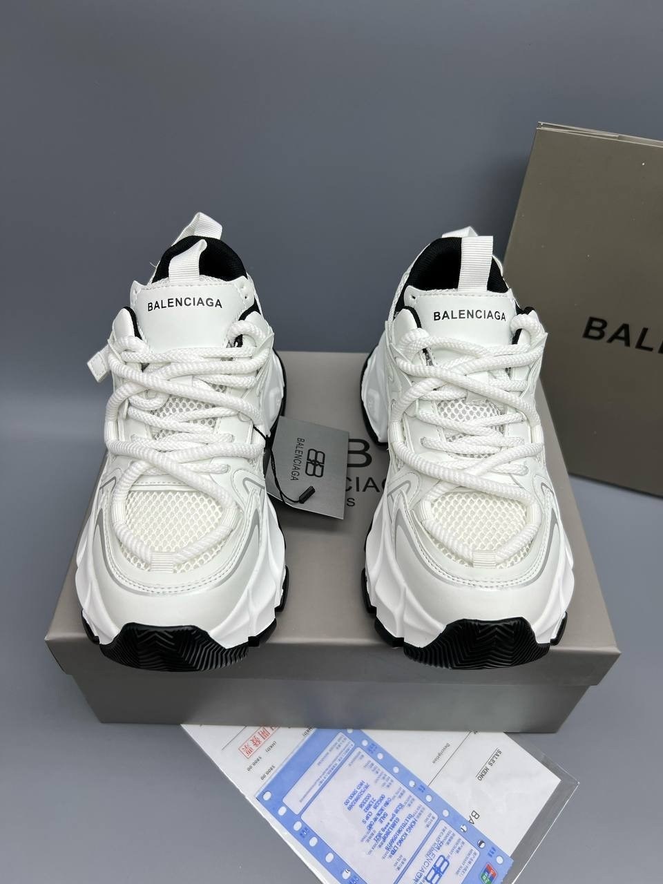 кроссовки женские balenciaga,кроссовки balenciaga на высокой подошве арт. р135,кроссовки balenciaga,баленсиага кроссовки в сетку,кроссовки balenciaga на высокой подошве