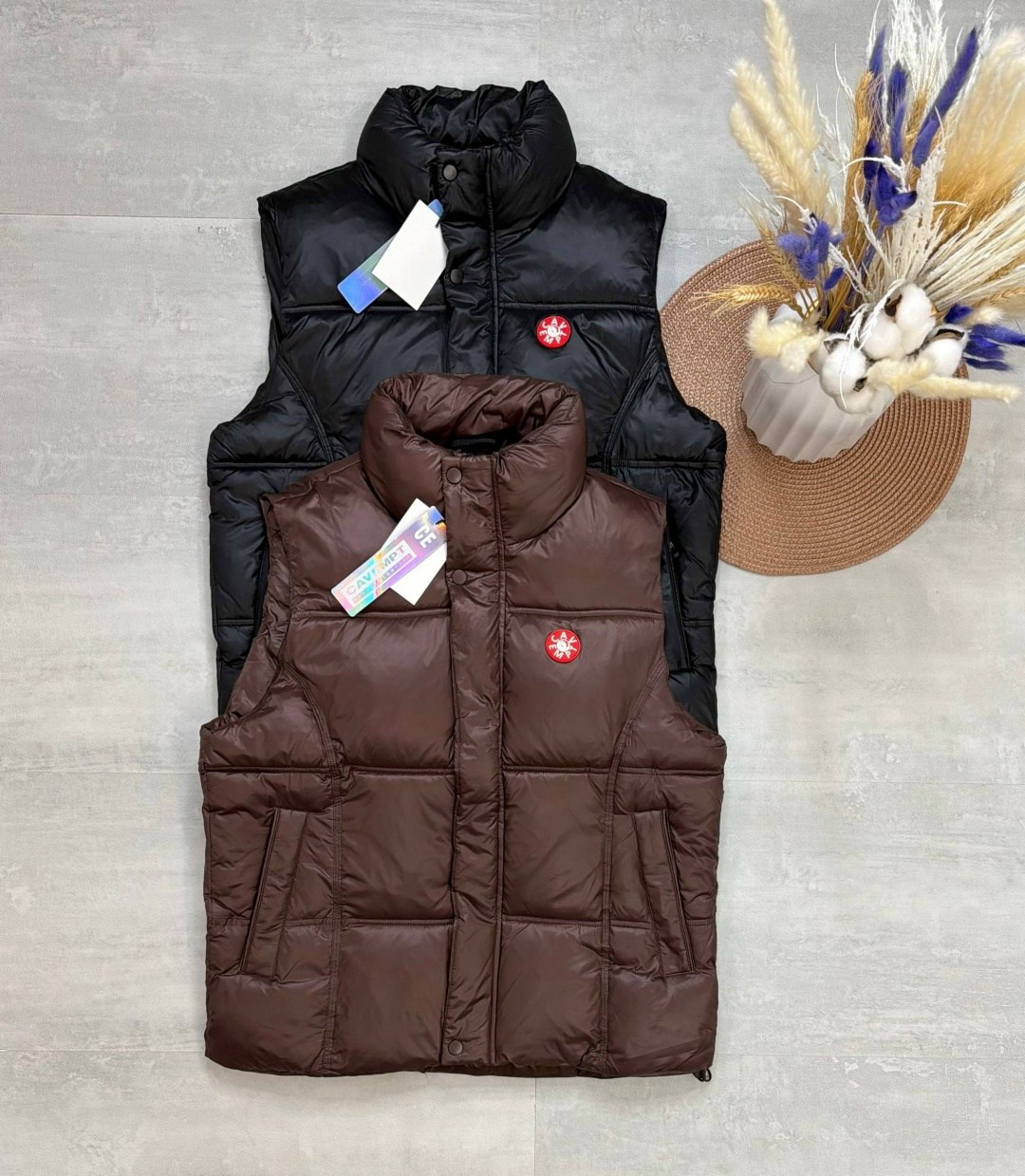 жилетка moncler,жилет moncler,безрукавка монклер мужская,жилетка,жилет