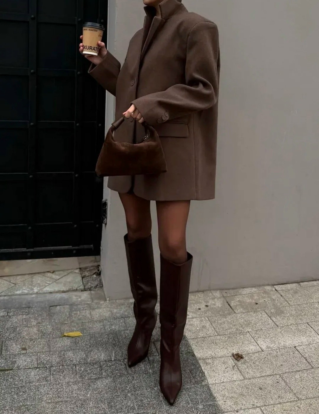 сапоги,сапоги женские,сапоги осенние высокие на каблуке roksi shoes цвет коричневый,сапоги трубы демисезонные на каблуке kabolooky,сапоги на высоком каблуке