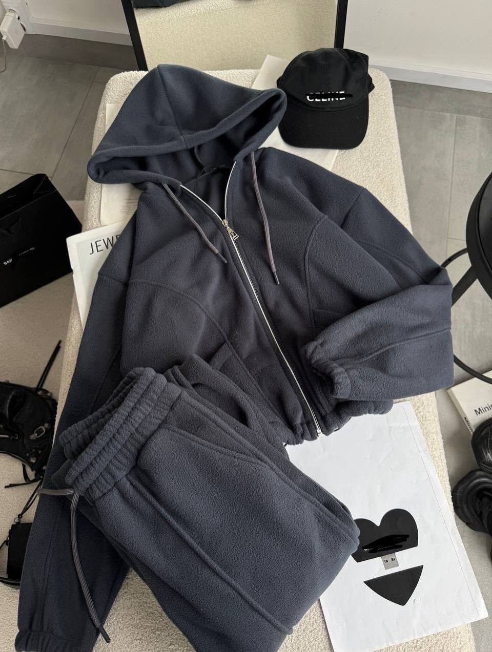 женский костюм на флисе,кашемировый костюм loro piana,спортивный костюм на флисе женский,костюм на флисе,cпортивный костюм женский теплый на флисе