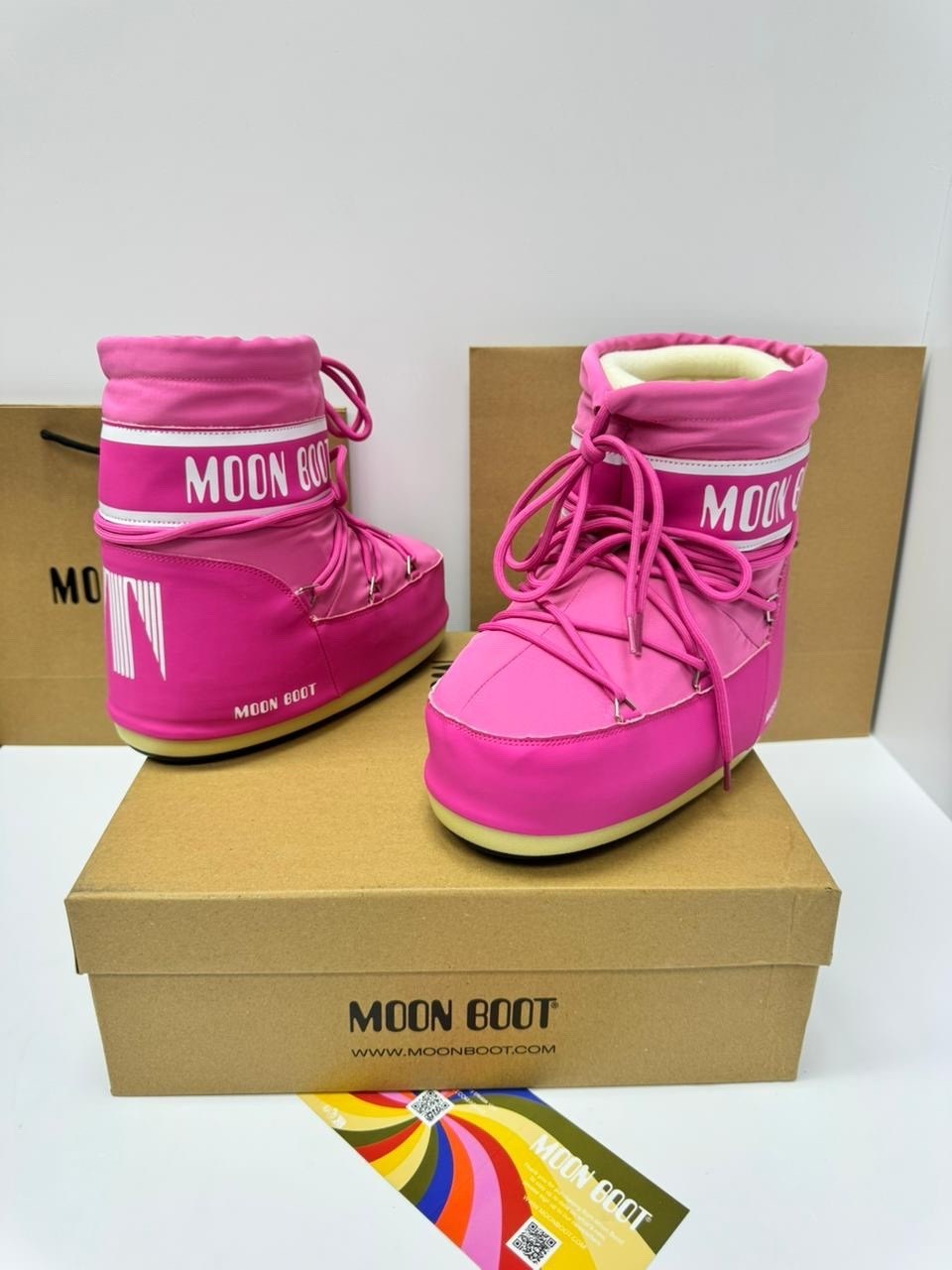 низкие зимние ботинки icon moon boot розовый,луноходы moon boot,moon boot розовый,зимние сапоги moon boot розовый,ботинки moon boot
