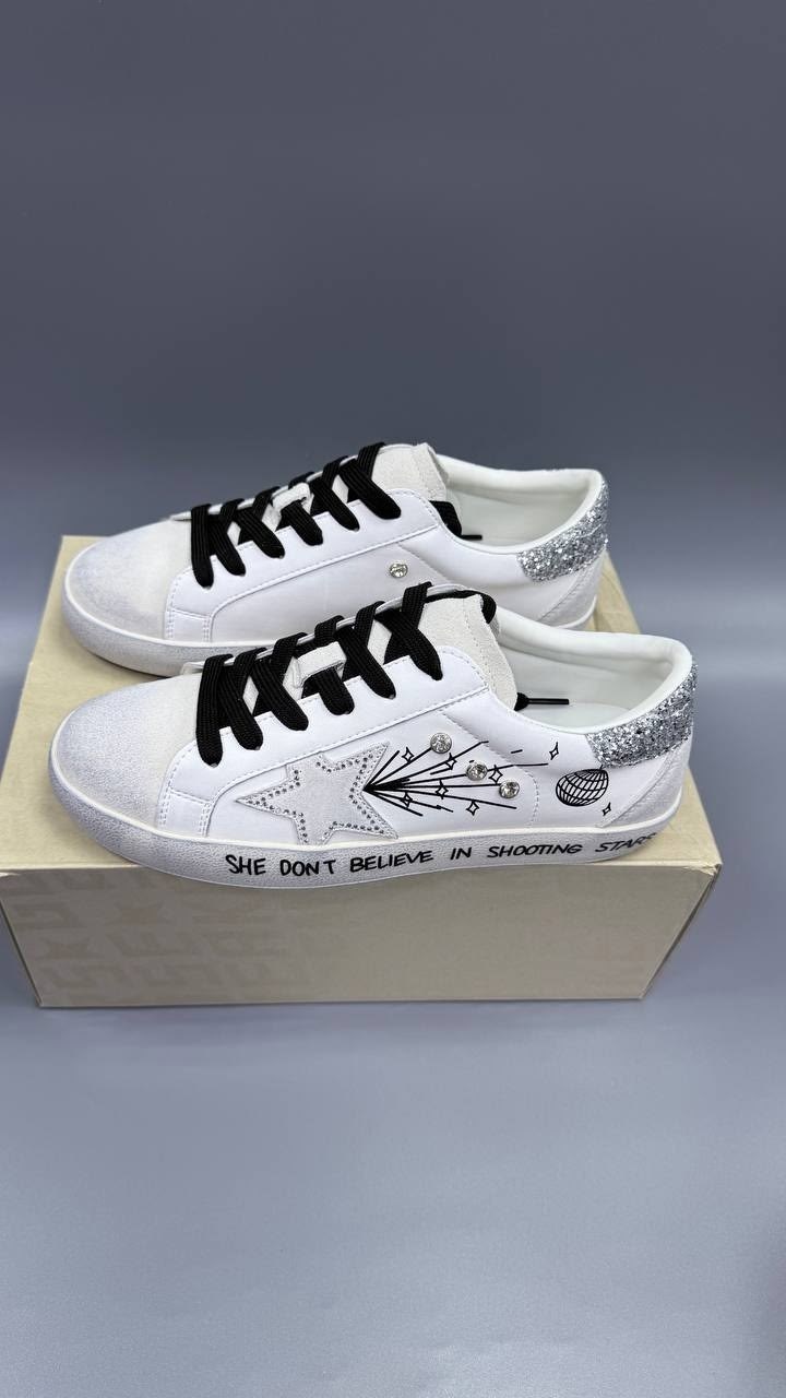 ,кеды golden goose,golden goose кроссовки,кроссовки со звездами,golden goose super star