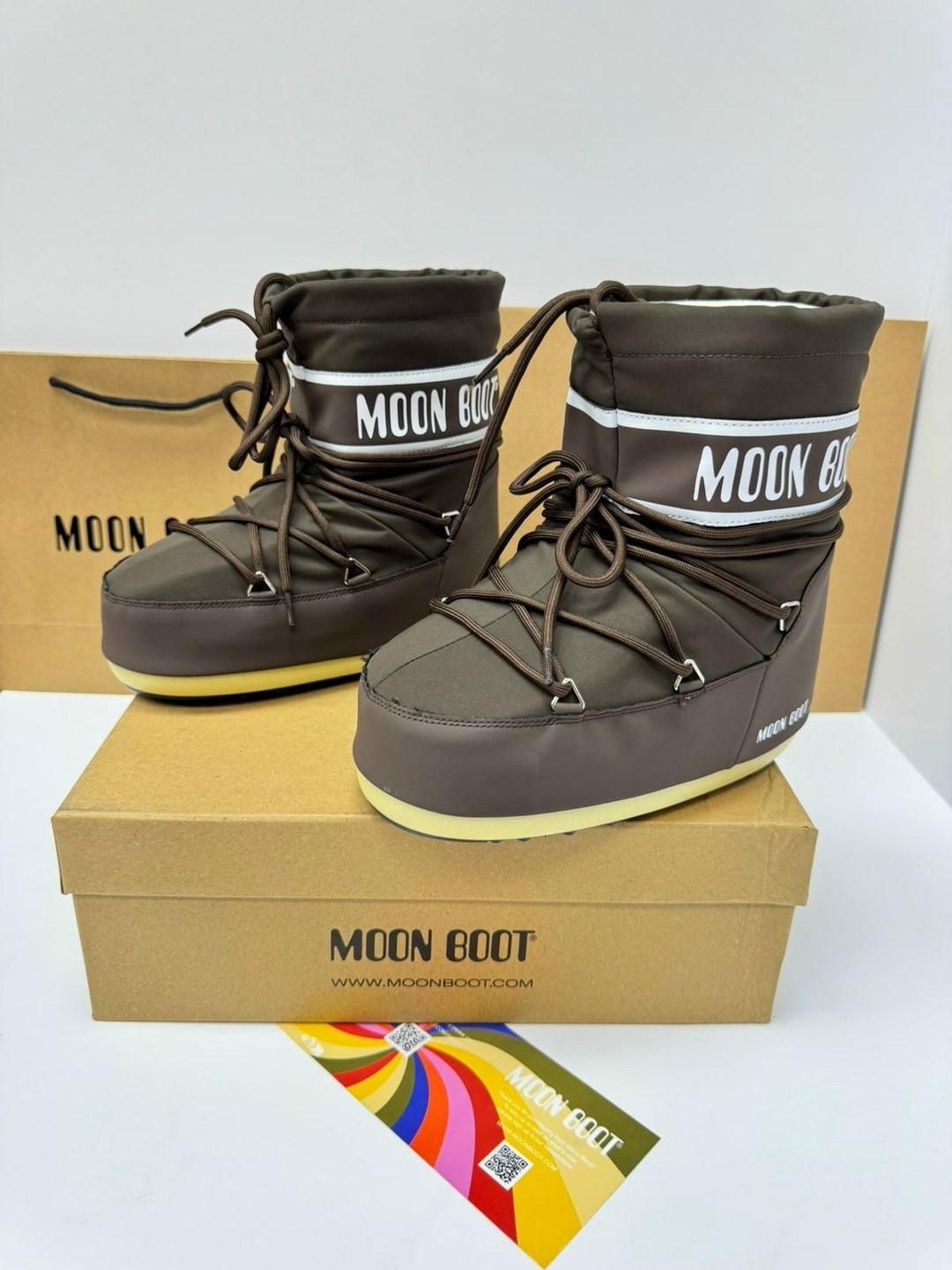 детские зимние ботинки icon nylon moon boot коричневый,луноходы moon boot,зимние ботинки moon boot,ботинки moon boot,сапоги moon из нейлона с низким логотипом moon boot черный