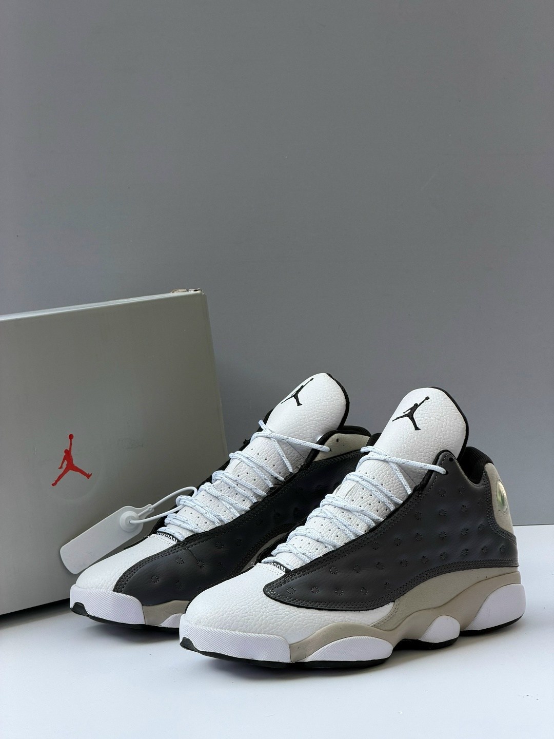 кроссовки air jordan 13 retro atmosphere grey,кроссовки nike air jordan 13 retro,кроссовки air jordan 13 retro gs atmosphere grey,кроссовки air jordan 13,nike air jordan 13 retro
