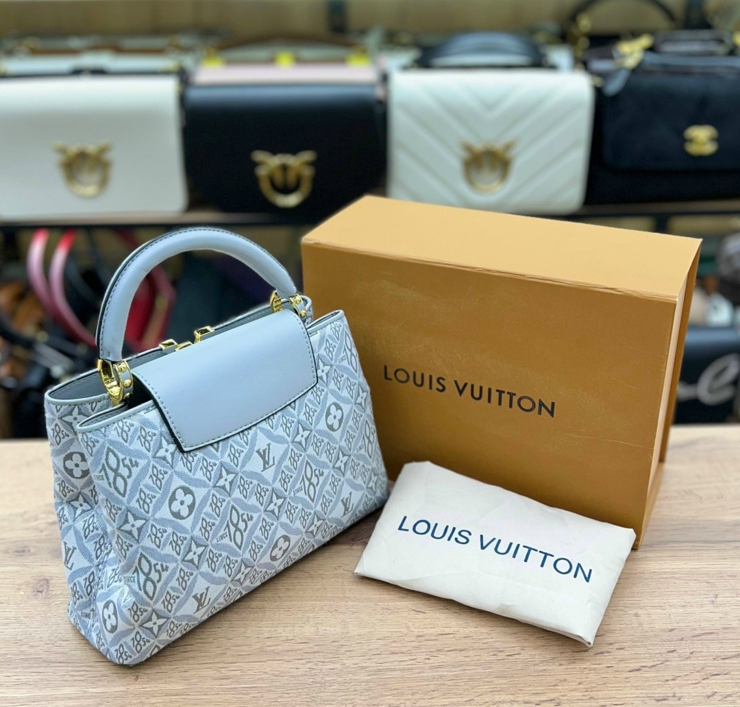louis vuitton сумка,louis vuitton сумка на плечо,луи виттон сумки женские,louis vuitton женская сумка,сумка ридикюль louis vuitton