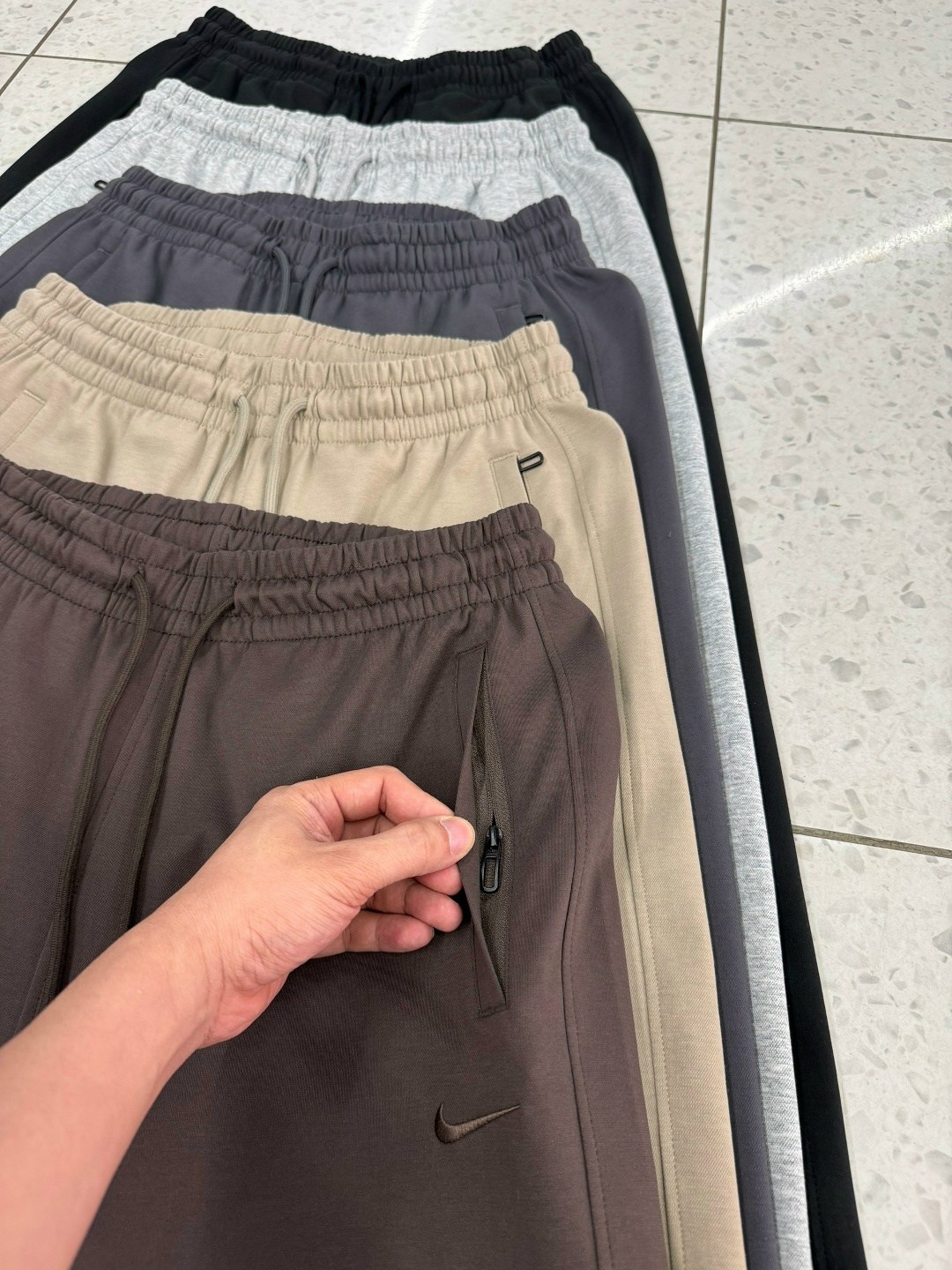 брюки мужские спортивные,брюки спортивные,брюки спортивные stylmart premium,спортивные штаны мужские,спортивные брюки мужские laina 740 серые 54 ru