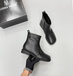 Ботинки