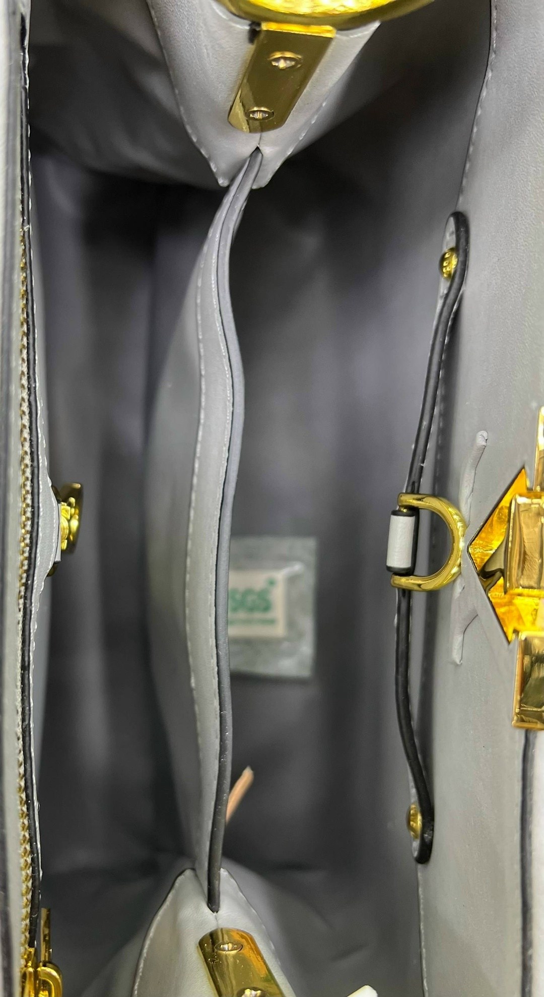 louis vuitton сумка,louis vuitton сумка на плечо,луи виттон сумки женские,louis vuitton женская сумка,сумка ридикюль louis vuitton