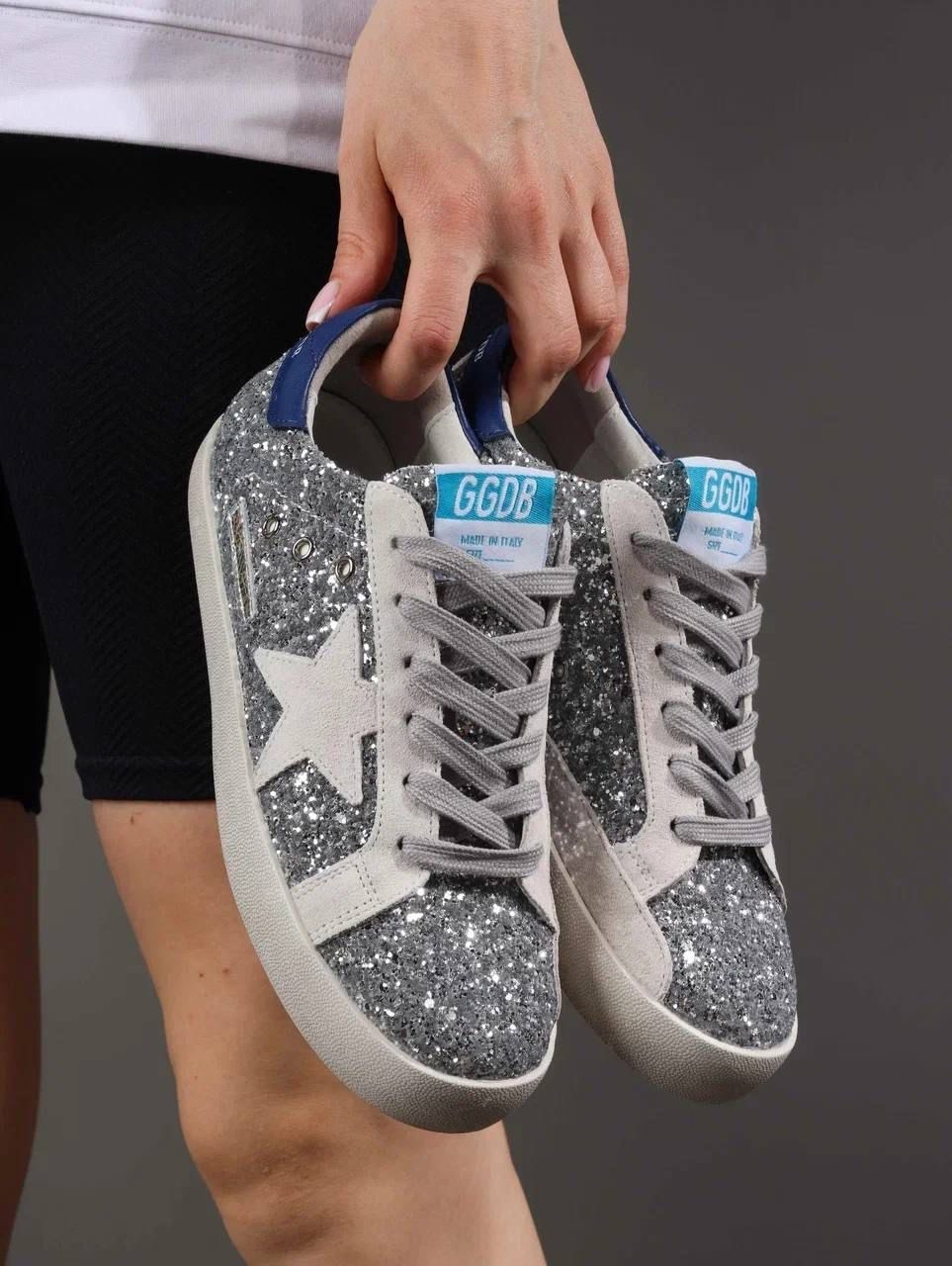 golden goose кеды блестящие,,голден гус кеды блестящие,golden goose кеды super-star с блестками серебристый,женские кеды golden goose