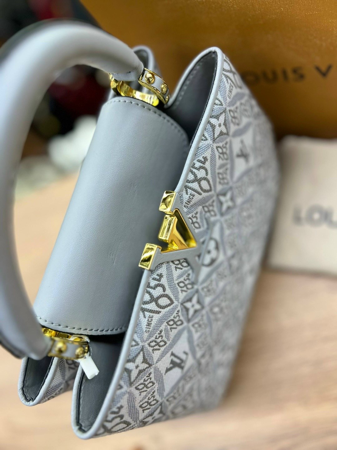 louis vuitton сумка,louis vuitton сумка на плечо,луи виттон сумки женские,louis vuitton женская сумка,сумка ридикюль louis vuitton
