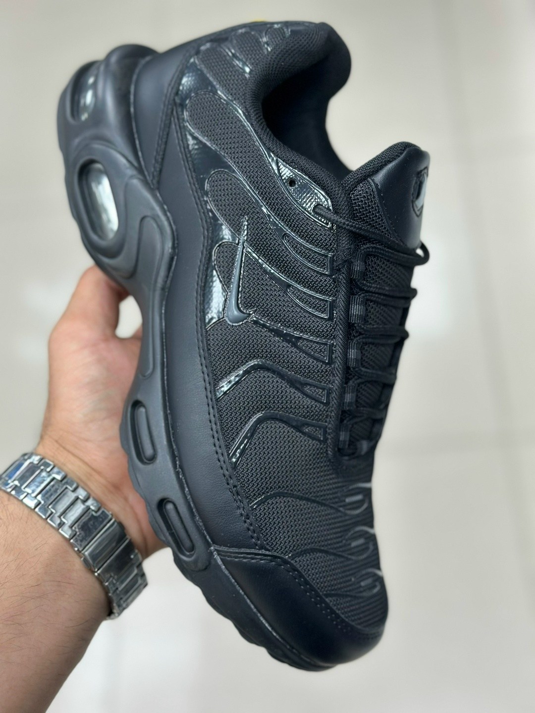 кроссовки nike air max tn plus,кроссовки летние спортивные nike air max tn plus,air max plus tn nike,кроссовки мужские nike air max tn plus,кроссовки nike air max plus