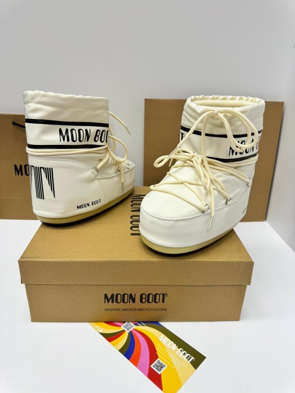 низкие зимние ботинки icon moon boot розовый,луноходы moon boot,moon boot розовый,зимние сапоги moon boot розовый,ботинки moon boot