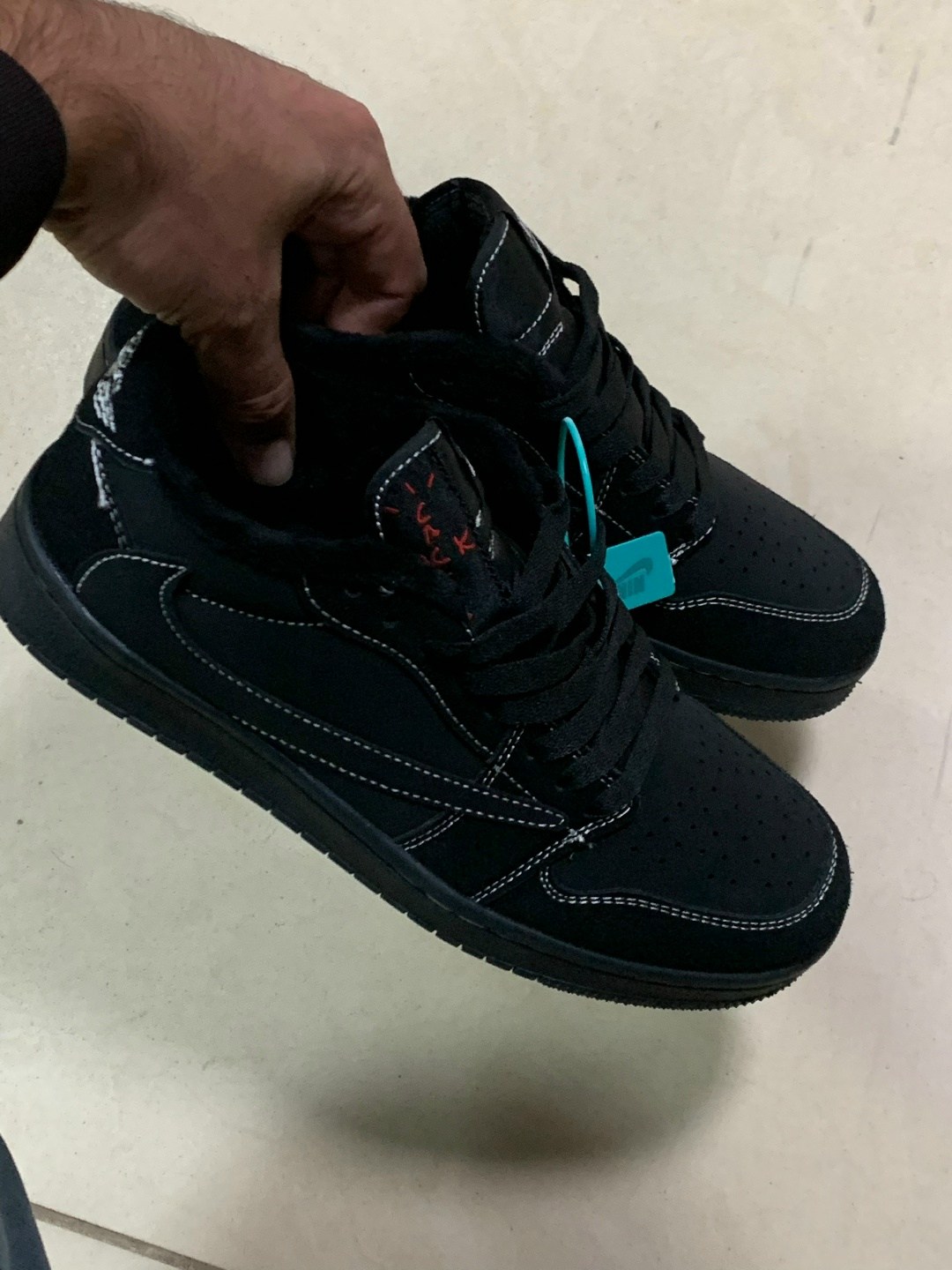 nike air jordan 1 low travis scott black phantom,кроссовки travis scott x air jordan 1 low,кроссовки nike air jordan 1 low x travis scott чёрные,кроссовки мужские nike air jordan 1,кроссовки air jorda