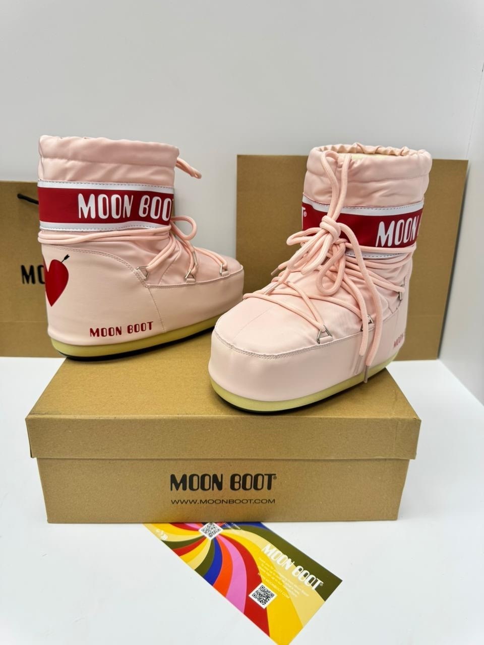 лунные сапоги moon boot розовый,зимние сапоги moon boot розовый,луноходы moon boot,низкие зимние ботинки icon moon boot розовый,луноходы moon boot розовые