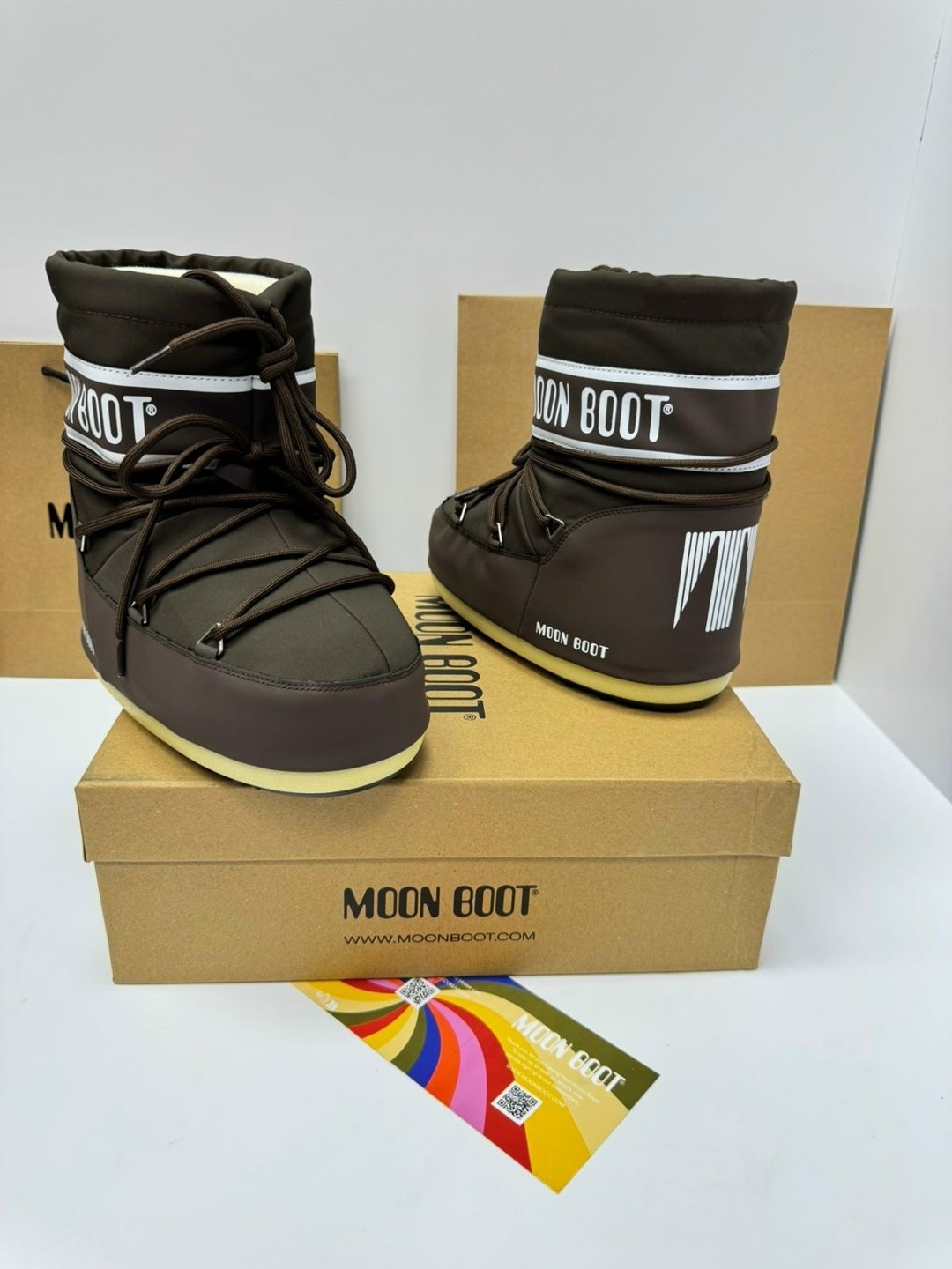детские зимние ботинки icon nylon moon boot коричневый,луноходы moon boot,зимние ботинки moon boot,ботинки moon boot,сапоги moon из нейлона с низким логотипом moon boot черный