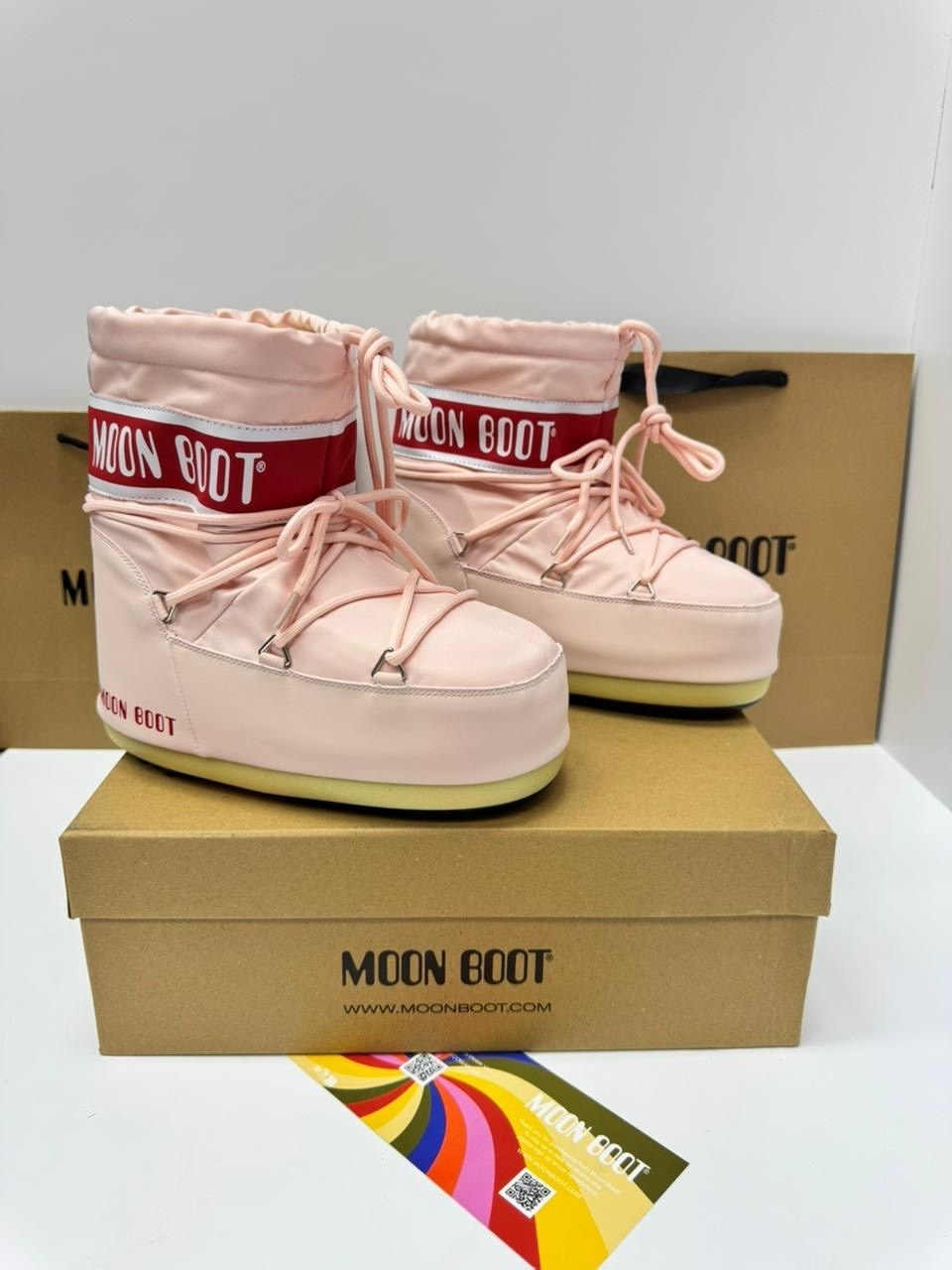 лунные сапоги moon boot розовый,зимние сапоги moon boot розовый,луноходы moon boot,низкие зимние ботинки icon moon boot розовый,луноходы moon boot розовые