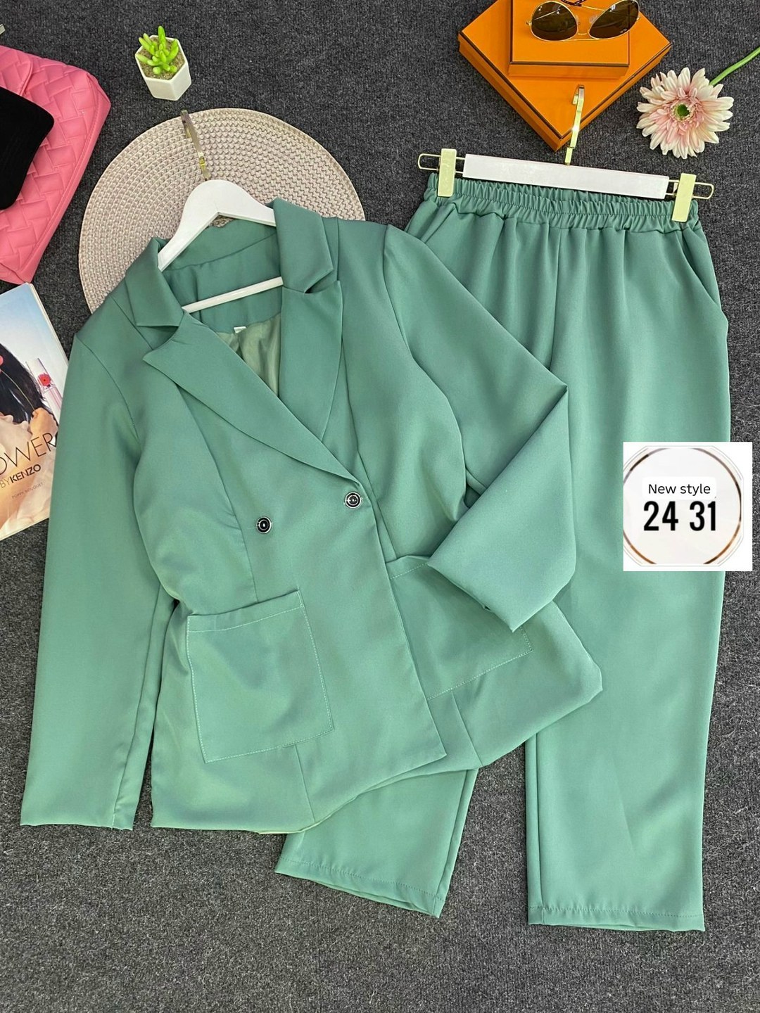 брючной костюм,костюм женский,женские брючные костюмы,брючный костюм женский деловой,костюм с брюками