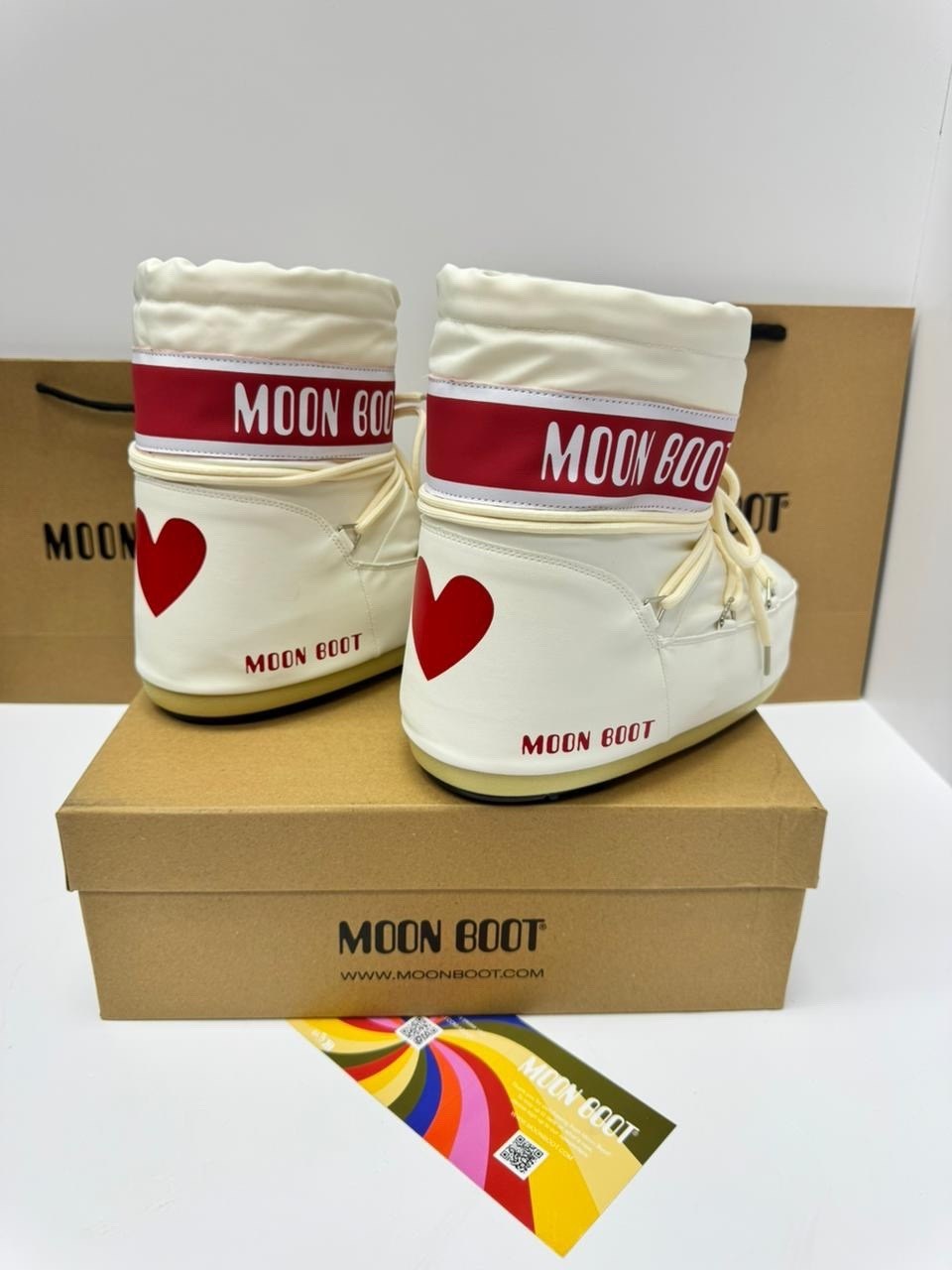 лунные сапоги moon boot розовый,зимние сапоги moon boot розовый,луноходы moon boot,низкие зимние ботинки icon moon boot розовый,луноходы moon boot розовые